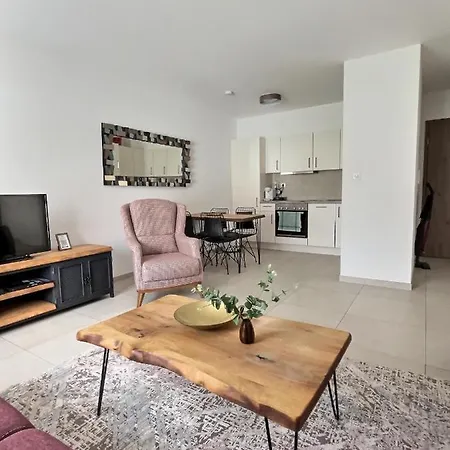 Apartment Kresidence - Saint-louis *